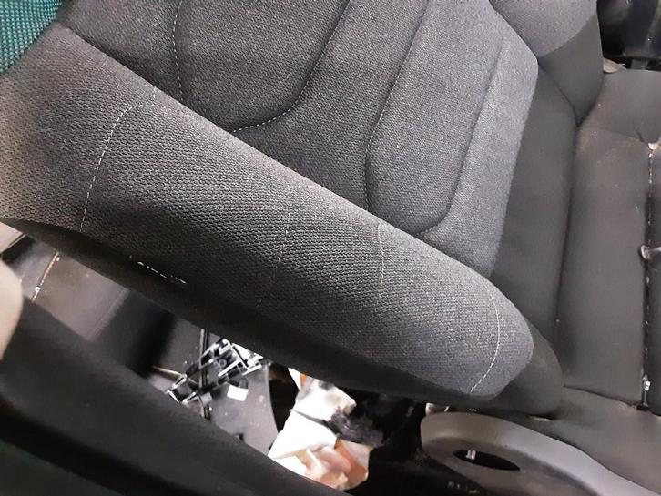 STOEL AIRBAG RECHTS VOOR Citroën C3 (SX / SW) (01-2016/-), Auto-onderdelen, Overige Auto-onderdelen, Citroën, Gebruikt