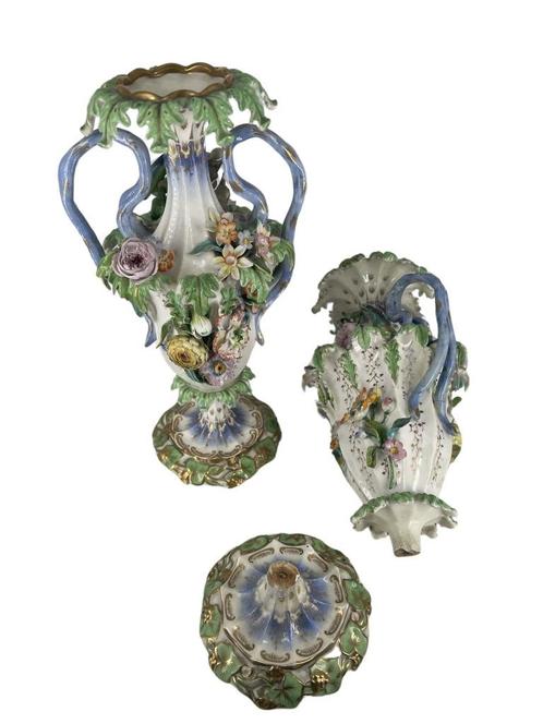 Paar delicate kleine vazen van Saksisch porselein, Antiek en Kunst, Antiek | Porselein, Ophalen of Verzenden