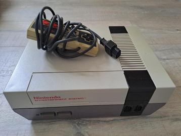 Nes + controller beschikbaar voor biedingen