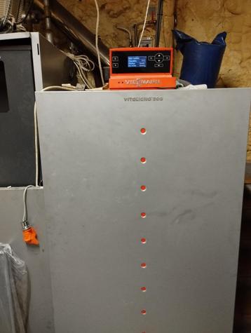 Bonne chaudière à Pellet Viessmann 32 kW, Bricolage & Construction, Enlèvement ou Envoi, Utilisé, 150 cm ou plus, 800 watts ou plus