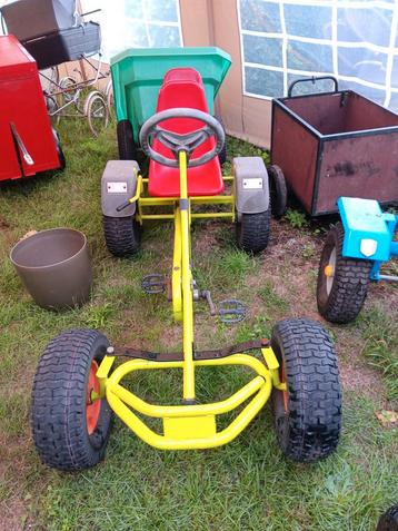 Grote gocar bizon met kipkar, prijs 270€, Enlèvement, Comme neuf, Autres marques, Avec chariot ou remorque