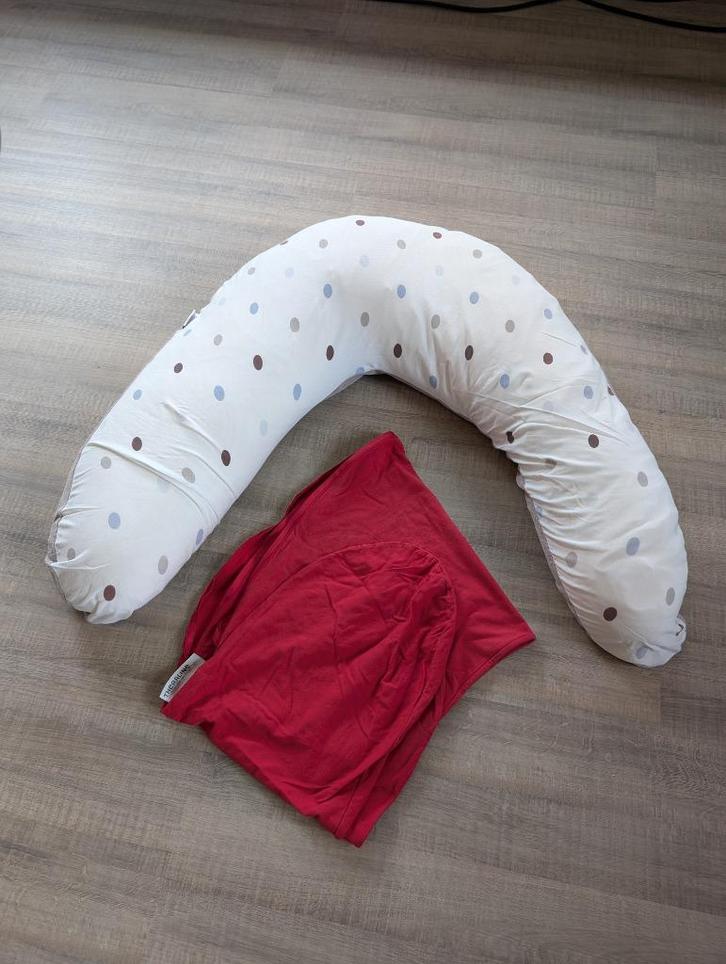 Borstvoedingskussen met 2 overtrekken, Kinderen en Baby's, Babyvoeding en Toebehoren, Gebruikt, Voedingskussen, Ophalen
