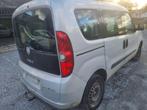 Fiat Doblo 1.4 benzine 2011 3000€, Auto's, Doblo, 4 cilinders, USB, Dealer onderhouden