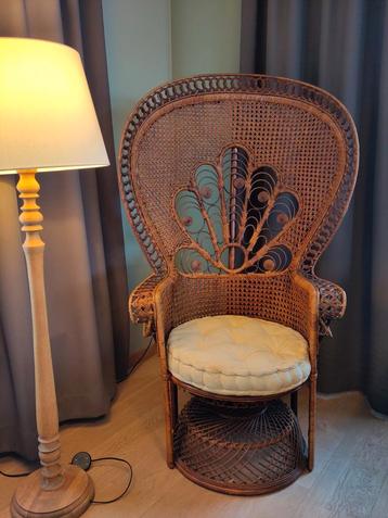 Vintage rotan pauwenstoel / peacock chair 👌🏼 beschikbaar voor biedingen