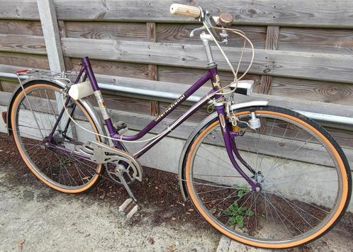 Retro fietsen voor opmaak o.a. Peugeot & Motobecane, Fietsen en Brommers, Fietsen | Oldtimers, Jaren '50, Ophalen