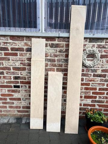 Venster tabletten in natuursteen beschikbaar voor biedingen