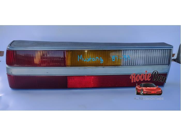 Achterlicht links van een Ford Usa Mustang, Auto-onderdelen, Verlichting, Amerikaanse onderdelen, Gebruikt, 3 maanden garantie