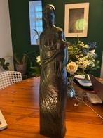 Madonna met kind Amphora Rogier Vandeweghe, Ophalen