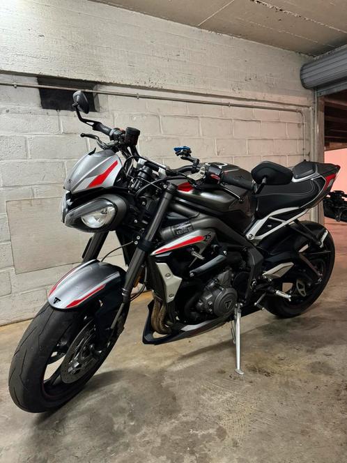 Triumph street triple rs, Motos, Motos | Triumph, Particulier, Naked bike, plus de 35 kW, 3 cylindres