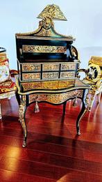 Uitzonderlijke Secretaire afgewerkt in marqueterie, Ophalen