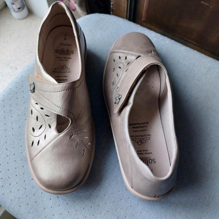 Solidus damesschoen mt 39, 60 €., Kleding | Dames, Schoenen, Nieuw, Instappers, Beige, Ophalen of Verzenden