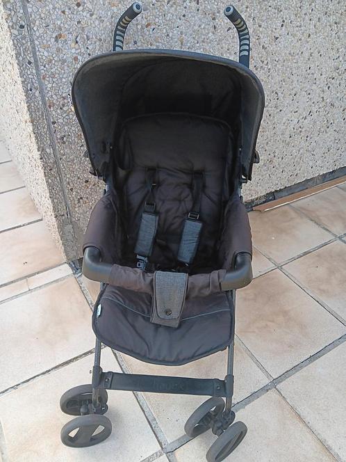 Hauck plooibuggy zwart met verstelbare rugleuning., Kinderen en Baby's, Buggy's, Zo goed als nieuw, Verstelbare rugleuning, Ophalen