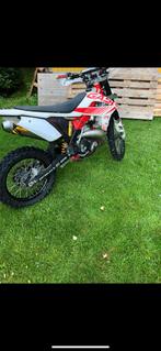 Gasgas ec 300 racing, Fietsen en Brommers, Brommers | Crossbrommers, Ophalen, Zo goed als nieuw