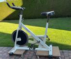 Hometrainer, Sport en Fitness, Fitnessapparatuur, Ophalen, Gebruikt, Metaal, Buik