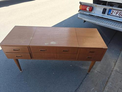 Vintage Scandinavisch dressoir teakhouten kaptafel uit de ja, Huis en Inrichting, Woonaccessoires | Overige, Zo goed als nieuw