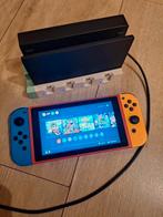 Nintendo Switch V2 model, Games en Spelcomputers, Nintendo, Nintendo, Met 2 controllers, Ophalen of Verzenden
