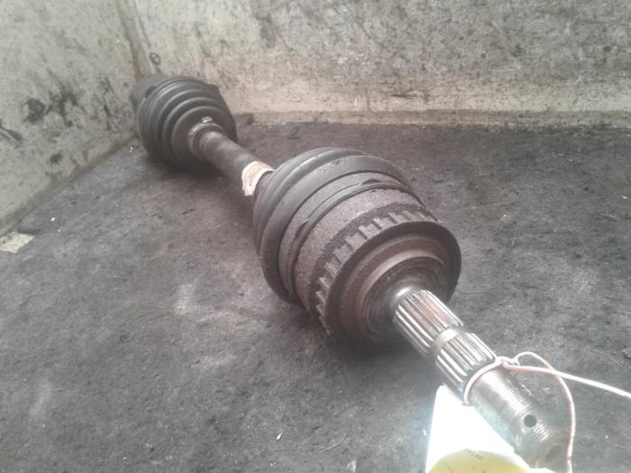 Aandrijfas links-voor van een Opel Combo, Auto-onderdelen, Remmen en Aandrijving, Opel, Gebruikt, 3 maanden garantie, Ophalen of Verzenden