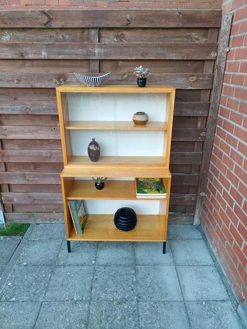 Vintage boekenkast/vitrinekast, Huis en Inrichting, Kasten | Buffetkasten, Zo goed als nieuw, Ophalen