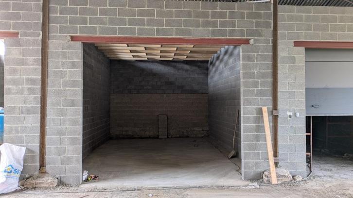 Opbergdoos van 35m², Immo, Garages en Parkeerplaatsen, Provincie Henegouwen