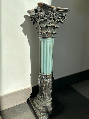 Neoklassieke gipsen zuil  – Corinthische stijl  H 70 cm beschikbaar voor biedingen