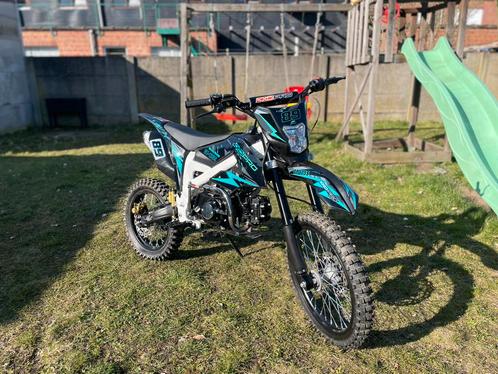 KXD Pro GT-125S (2025) special edition met koplamp&E-start!, Fietsen en Brommers, Minibikes, Midibikes en Pitbikes, Zo goed als nieuw