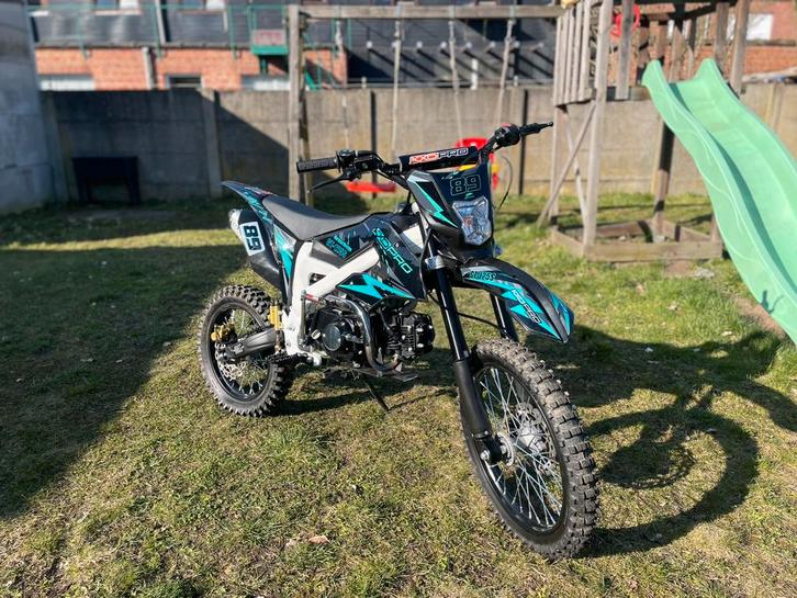 KXD Pro GT-125S (2025) special edition met koplamp&E-start!, Fietsen en Brommers, Minibikes, Midibikes en Pitbikes, Zo goed als nieuw