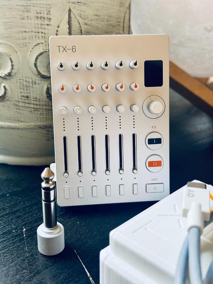 Teenage Engineering TX-6 & CM-15, Muziek en Instrumenten, Overige Muziek en Instrumenten, Gebruikt, Ophalen of Verzenden