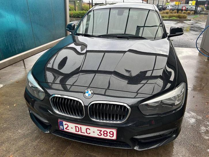BMW 116d, 11/2018, 246000 km, Auto's, BMW, Bedrijf, 1 Reeks, Diesel, Euro 6, Zwart, BTW verrekenbaar, Ophalen
