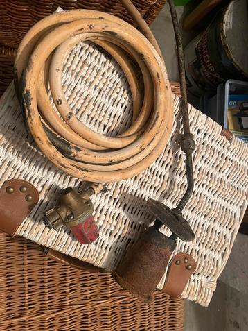 Roofingbrander met ontspanner beschikbaar voor biedingen