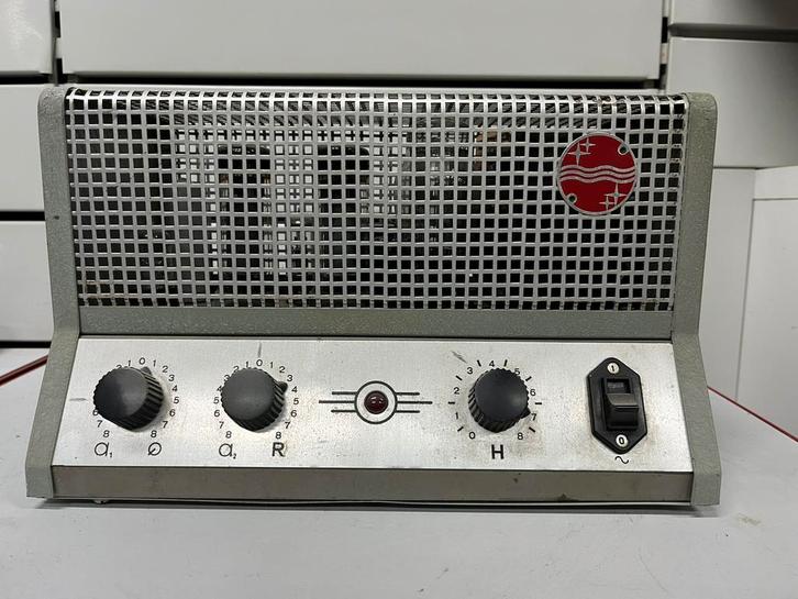 PHILIPS EL 2848/04 — 50/60s vintage buizenversterker, Antiek en Kunst, Antiek | Tv's en Audio, Ophalen