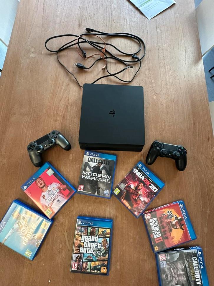 PS4 1 TB CUH-2016B + 2 Controllers + Games, Games en Spelcomputers, Spelcomputers | Sony PlayStation 4, Zo goed als nieuw, Slim