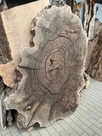 Voor exclusief hout naar de houtatelier ook goedkoop hout, Ophalen