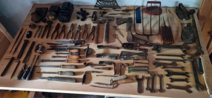 antiek gereedschap en bakeliet, Antiek en Kunst, Antiek | Gereedschap en Instrumenten, Ophalen of Verzenden