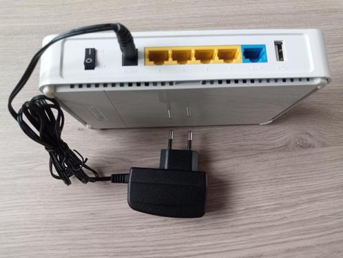 Sitecom Router X4 N300 - WLR4100, Computers en Software, Routers en Modems, Gebruikt, Router, Ophalen of Verzenden