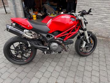 Ducati 796 monster beschikbaar voor biedingen