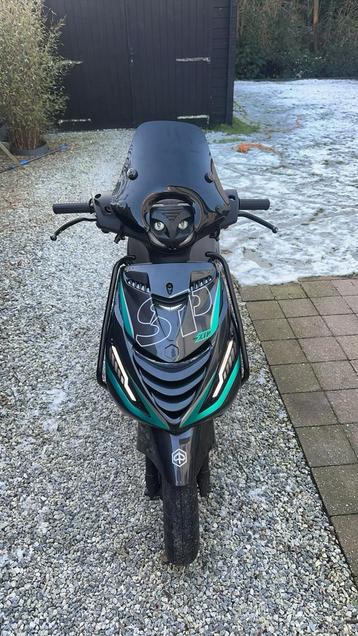 Piaggio zip beschikbaar voor biedingen