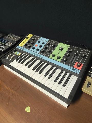 Moog Grandmother + Flightcase, Enlèvement, Comme neuf