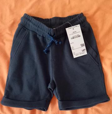 short jbc Maat 104