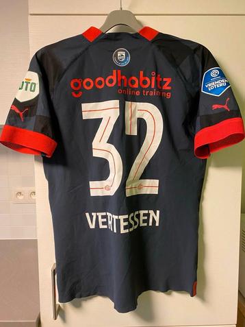 Matchworn . beschikbaar voor biedingen