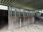 3 complete paardenstallen, Animaux & Accessoires, Box & Pâturages, Mise à l'étable, 2 ou 3 chevaux ou poneys