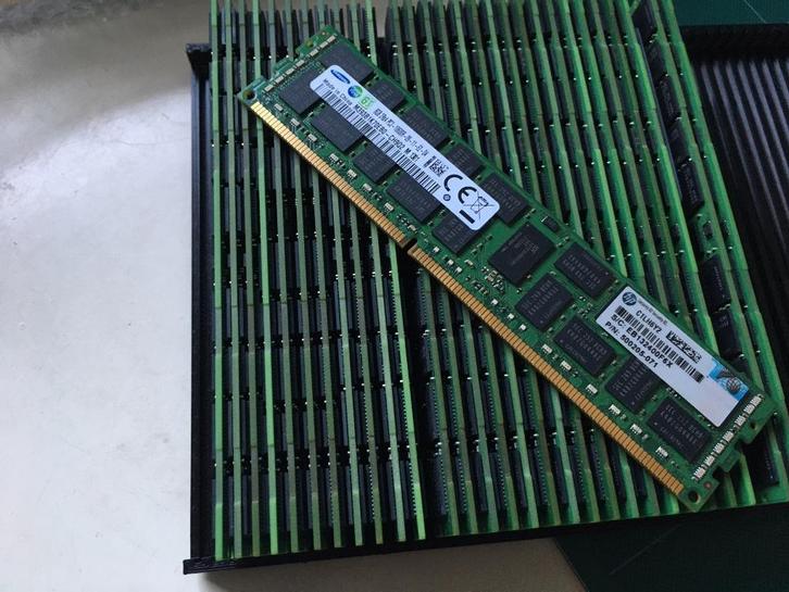 ram geheugen voor in je mac pro 4.1 of 5.1 of 6.1 SPOTPRIJS, Computers en Software, RAM geheugen, Zo goed als nieuw, Server, DDR3