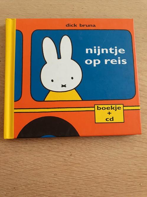 Nijntje op reis - boekje + CD  - Dick Bruna, Livres, Livres pour enfants | Jeunesse | Moins de 10 ans, Comme neuf, Fiction général