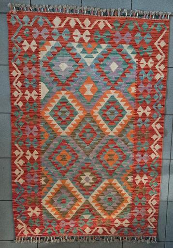 Kelim, handgesponnen wol en plantaardig geverfd beschikbaar voor biedingen