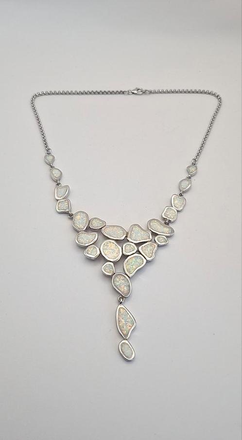 uniek collier 925 zilveren collier met 24 opalen, Antiek en Kunst, Antiek | Zilver en Goud, Ophalen of Verzenden
