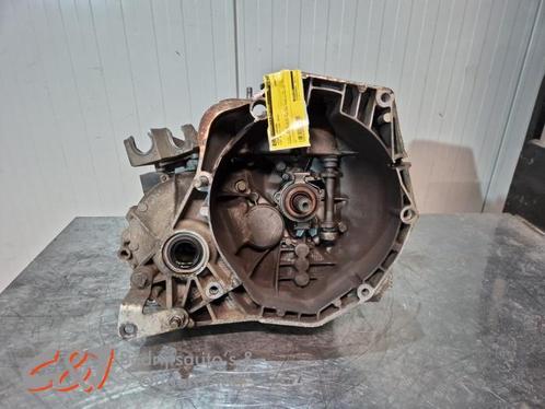 Versnellingsbak van een Fiat Doblo, Auto-onderdelen, Transmissie en Toebehoren, Fiat, Gebruikt, 3 maanden garantie, Ophalen of Verzenden