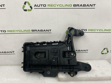 Accubak Volkswagen Golf 6 ORIGINEEL 1K0915333H beschikbaar voor biedingen