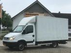 Iveco Daily 35C13 2.3 Hpi Koffer Bakwagen Laadklep Trekh. 3., Auto's, Gebruikt, 93 kW, Wit, Bedrijf