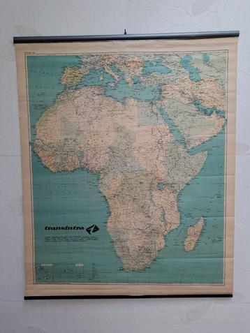 carte murale scolaire Afrique sur papier 90 x 108 cm beschikbaar voor biedingen