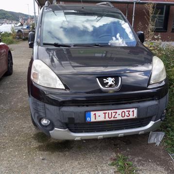 Voiture beschikbaar voor biedingen