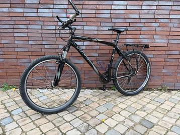 Gespecialiseerde HardRock Sport Mountainbike beschikbaar voor biedingen